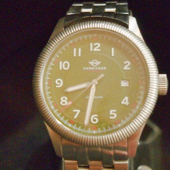 Harbinger HC6 Conquest Stainless Steel Watch with Army Green Face - Picture 1 of 6